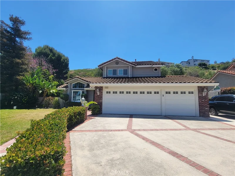5303 E Big Sky Lane
