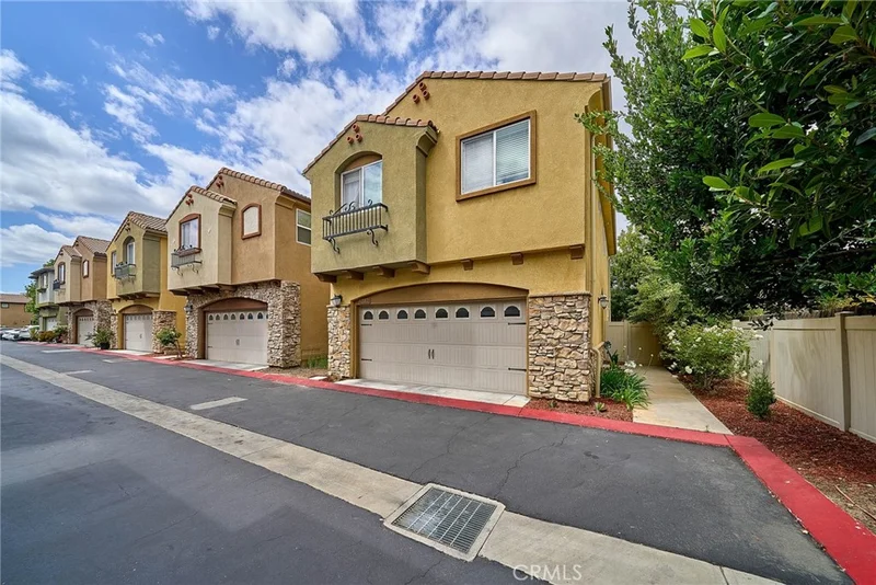 21125 Ingomar Court