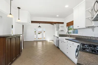 835 Barsby St Main House photo 2