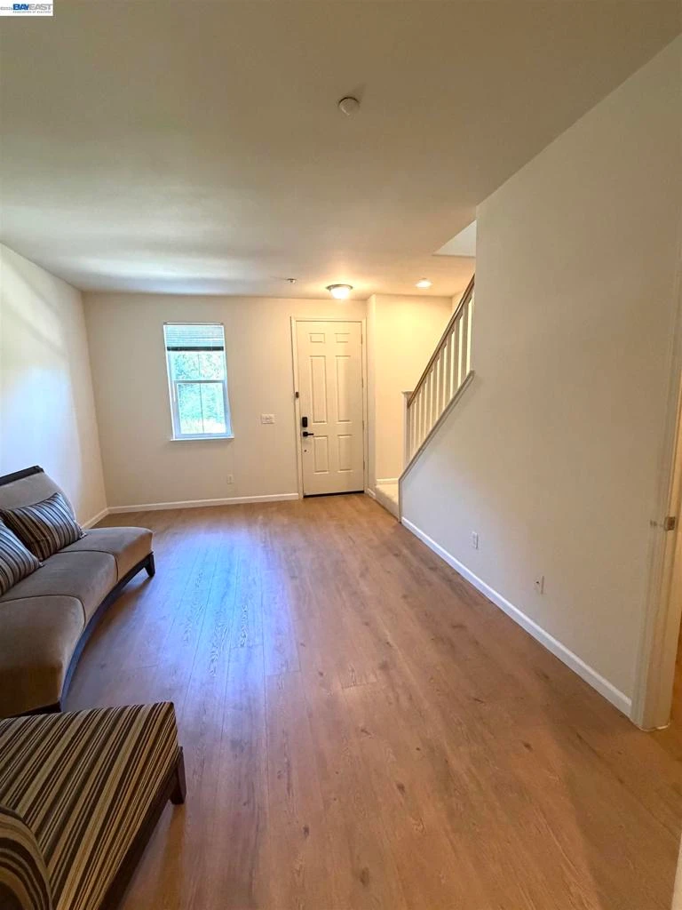Interior 3