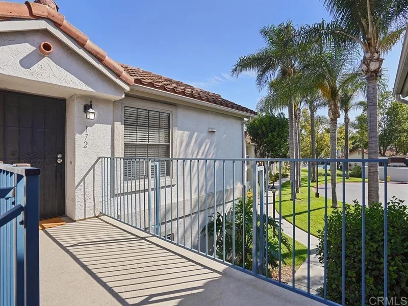10365 Azuaga Street 172