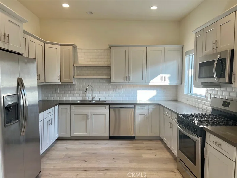 314 6th 609, Los Angeles, CA 90014
