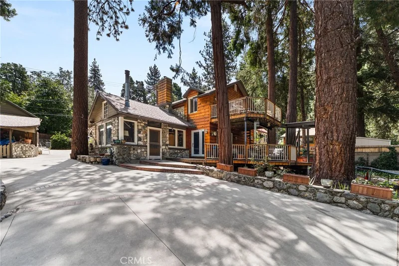 41035 Pine Drive