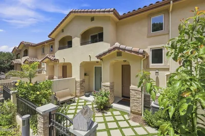 1218 Vista Heights Court
