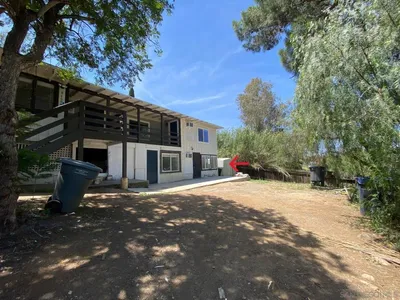 409 Citracado Pkwy photo 2