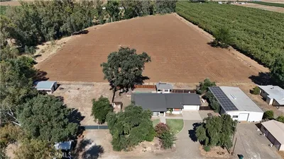 3289 Fresno