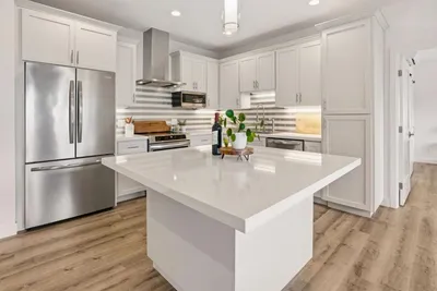 4104 Scotts Valley Drive 306