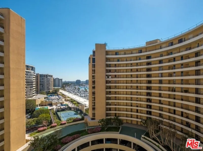 Photo 2 of 4265 Marina City Drive 917