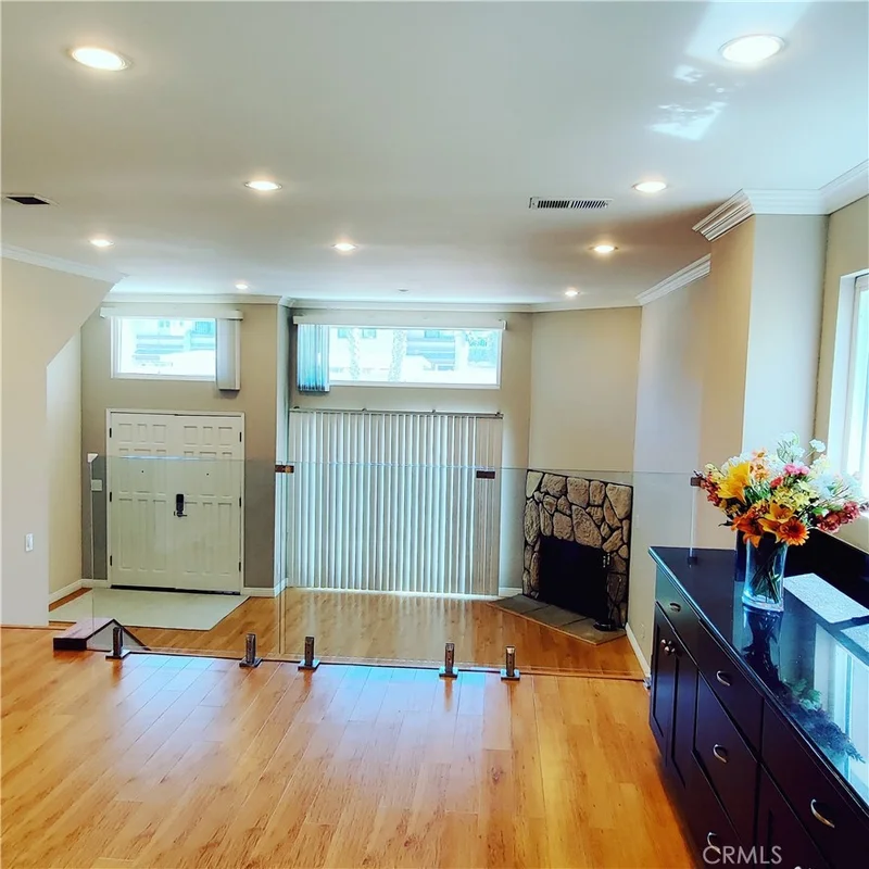415 Sefton Avenue G