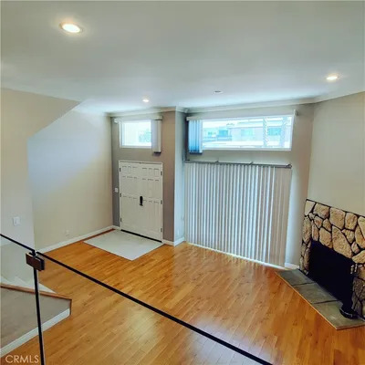 415 Sefton Avenue G photo 2
