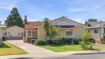 10220 Randwick Drive
