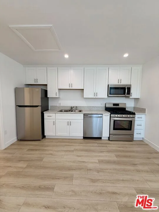 1321 N Normandie Avenue 1/2 photo 2