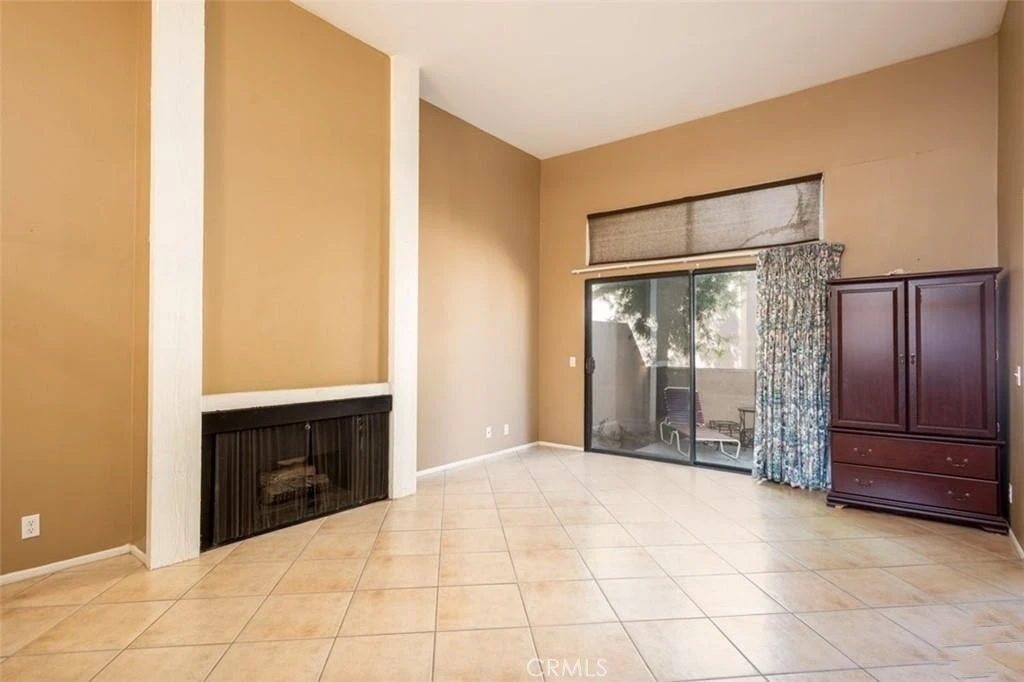 Interior 2