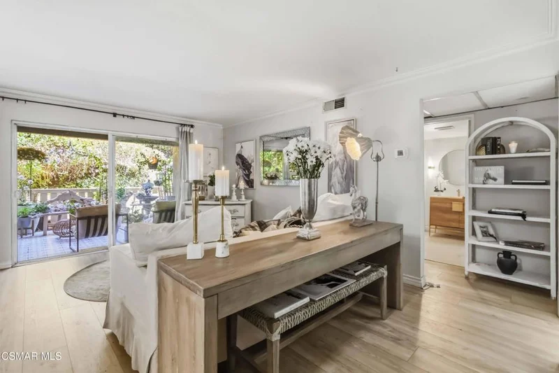 255 Sequoia Court 14