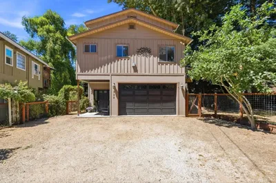 322 River Road photo 2
