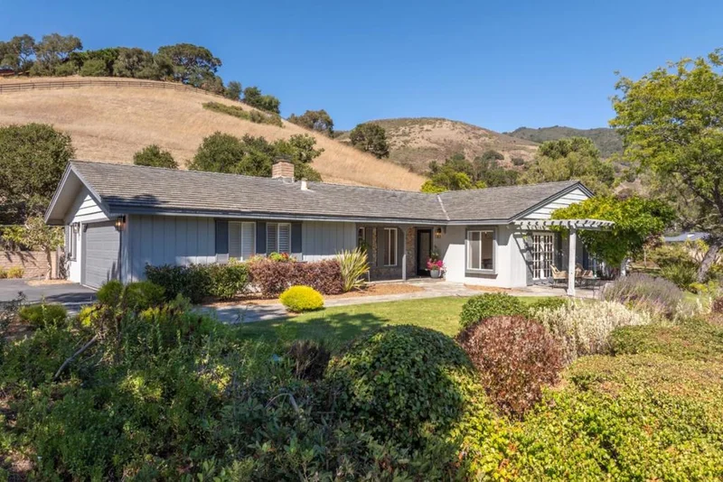 Photo 2 of 36 Miramonte Road