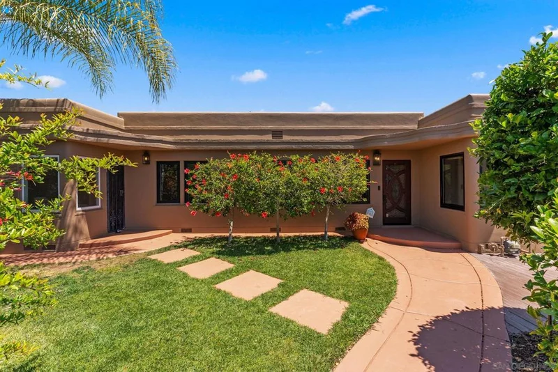 4391 Middlesex Drive