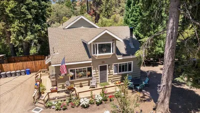 33910 Meadow Lane