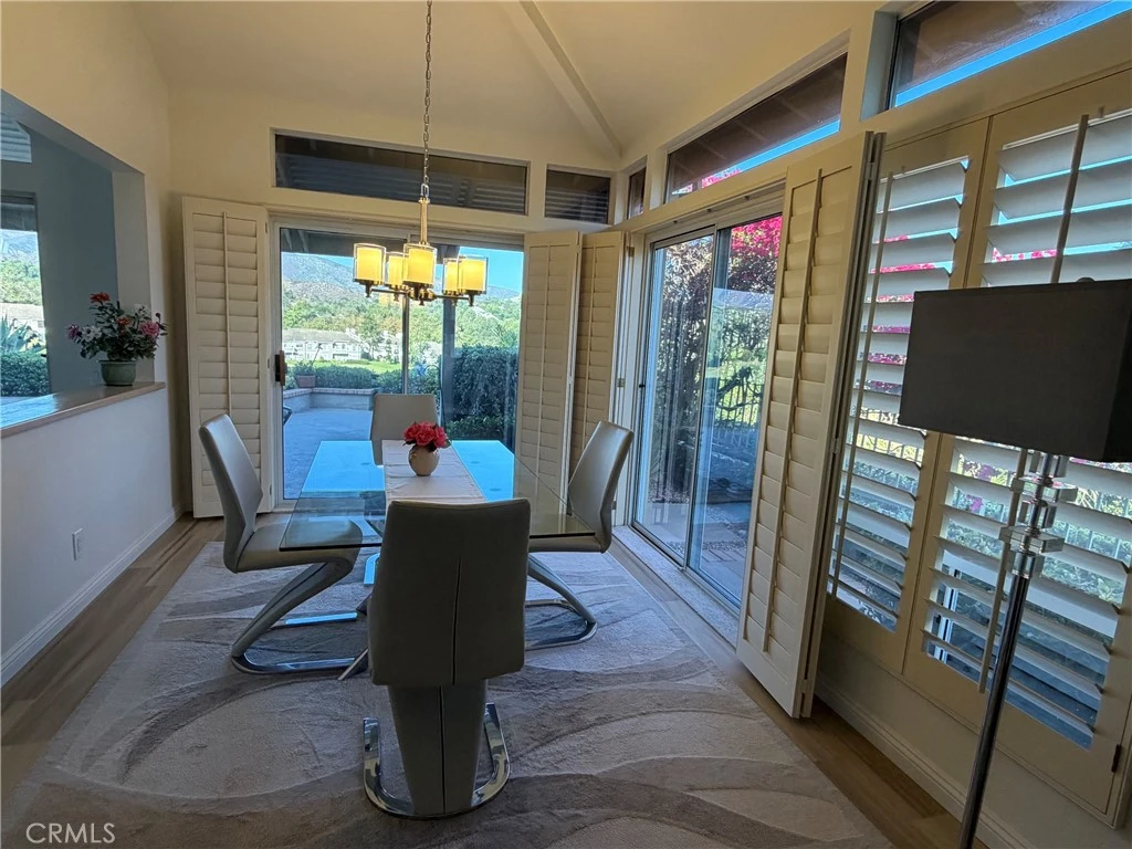 Interior 2