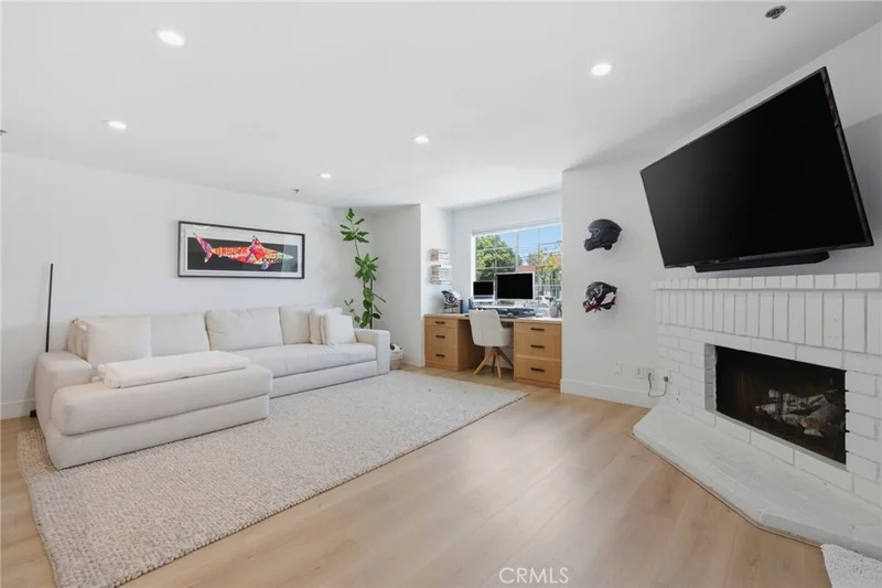 345 Avocado Street 101 A