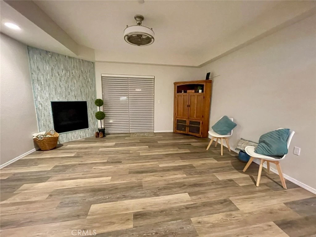 Interior 2