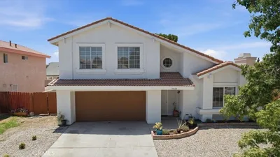 44135 Camellia