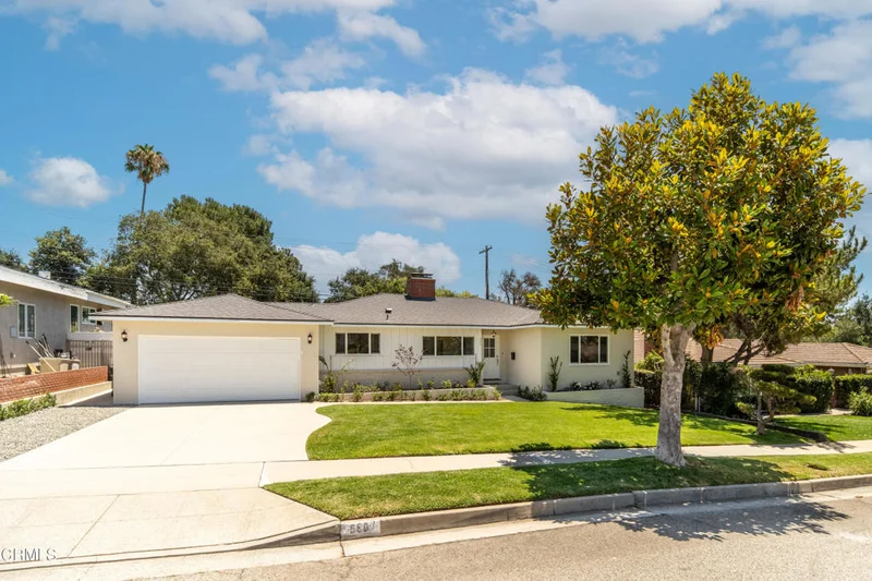 960 Crestview Drive