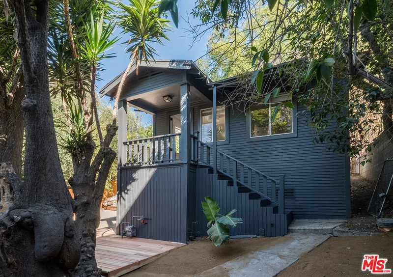 4013 SUNSET Drive
