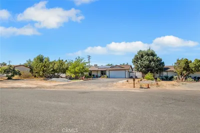 15436 Greenwood photo 2