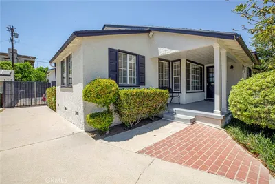 6331 Murietta Avenue photo 2