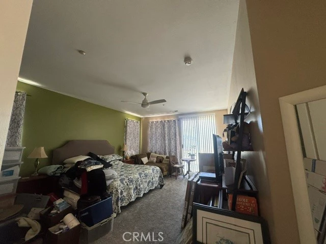 Interior 3