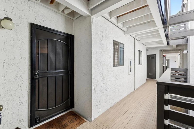 9725 Mesa Spring 177 photo 2