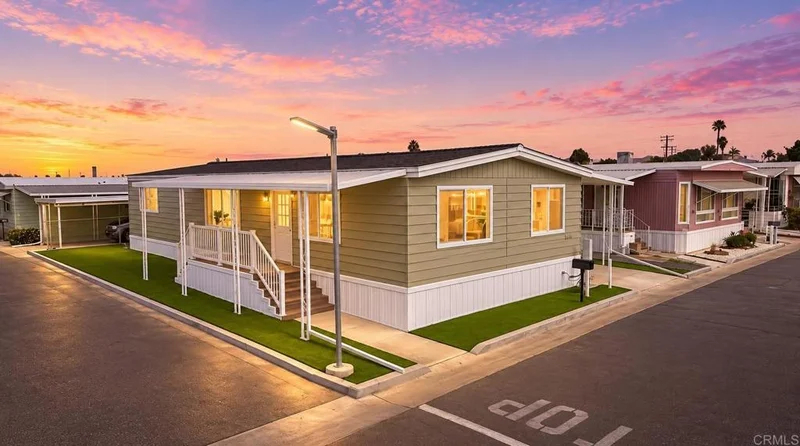 445 Orange Avenue SPC 10
