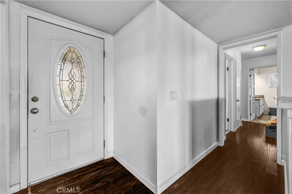 Interior 2
