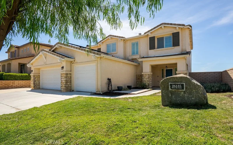 26135 Sierra Sky photo 2