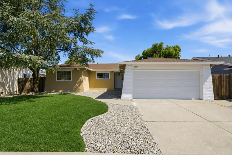 6227 Gibson Court