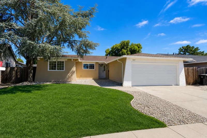 6227 Gibson Court photo 2