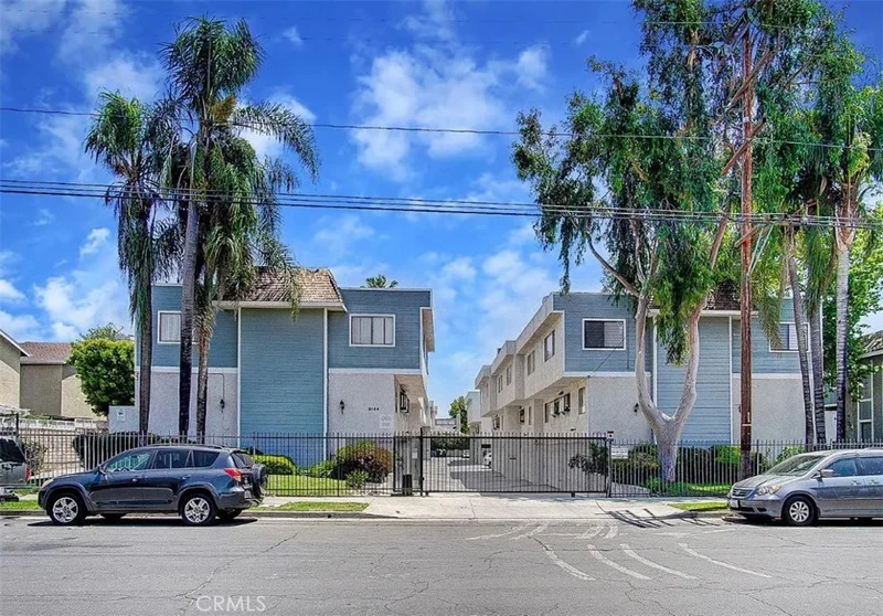 9144 Burnet Avenue 32