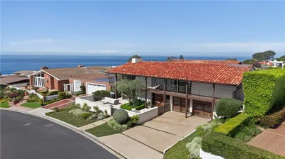 8 Monarch Bay Drive photo 2