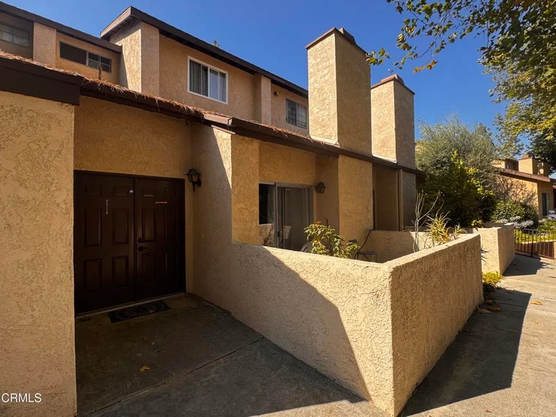 2214 Calle Jalapa photo 2