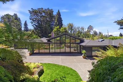 820 Eucalyptus Avenue