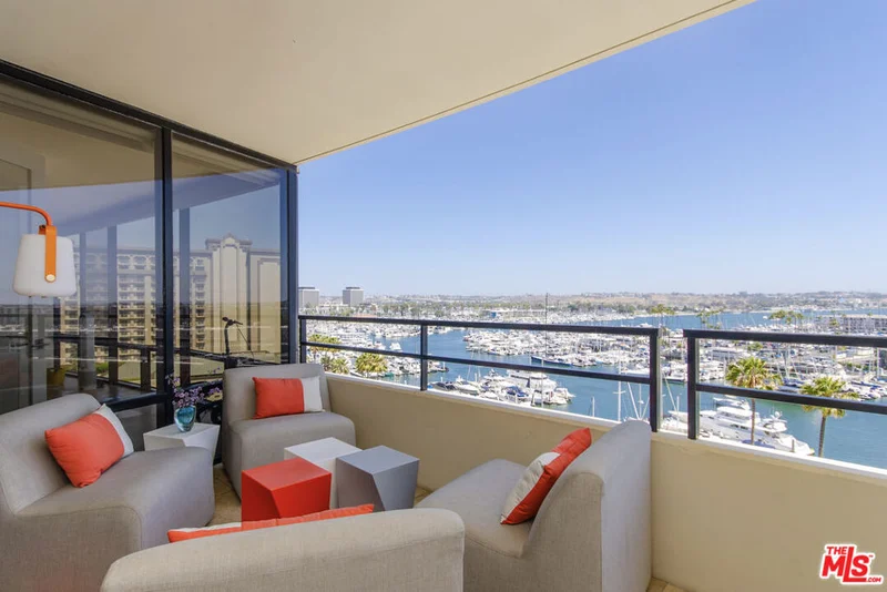 4335 Marina City 642