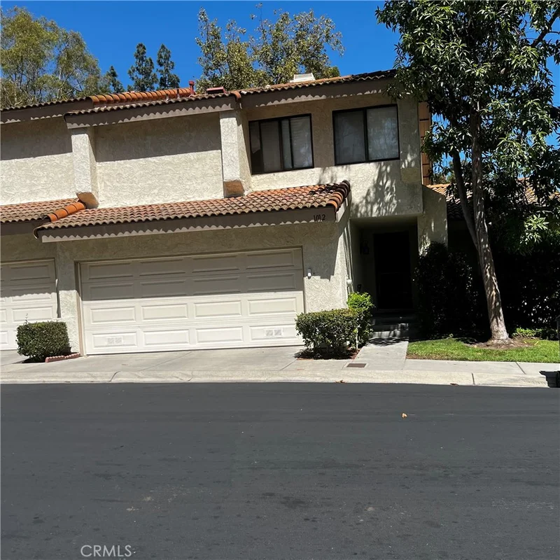 1012 Creekside