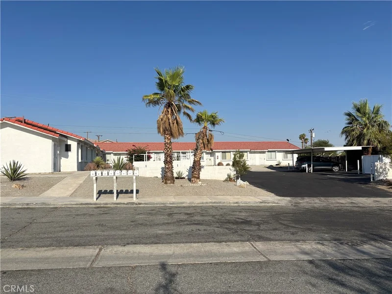 13700 Quinta