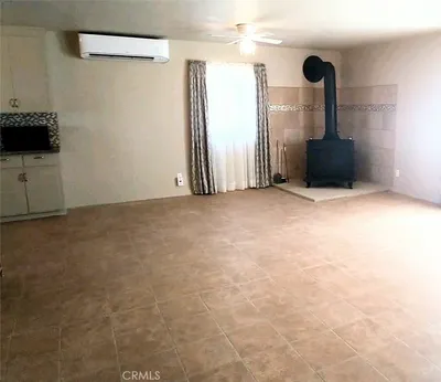 2705 Oakhurst Avenue photo 2