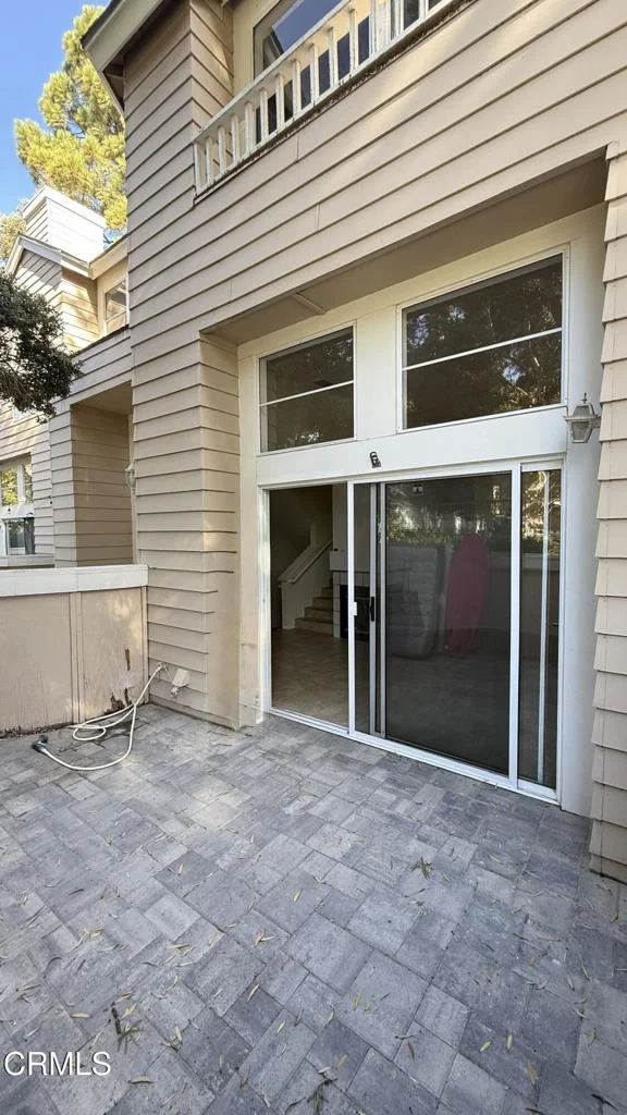Photo 2 of 882 Barber Lane