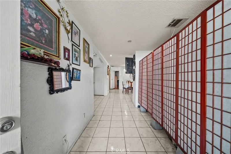 1875 W Slauson Avenue