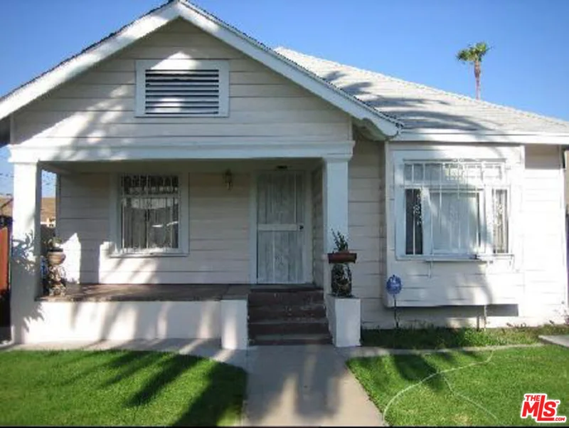 9210 S Figueroa Street