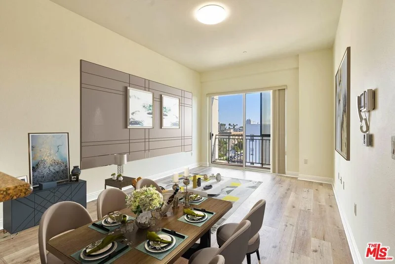 345 S Gramercy Place PH2 photo 2