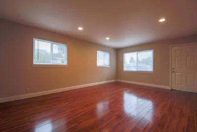 1159 Garden Street photo 2